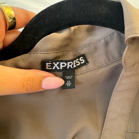 Express Portofino button down blouse - Picture 2 of 2